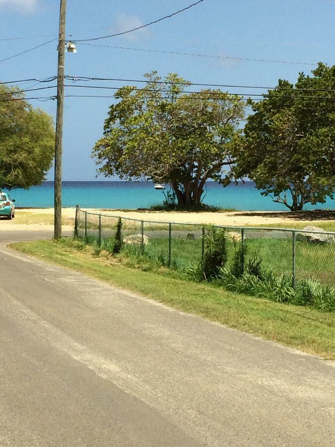 Frederiksted Georges Royal Inn מראה חיצוני תמונה